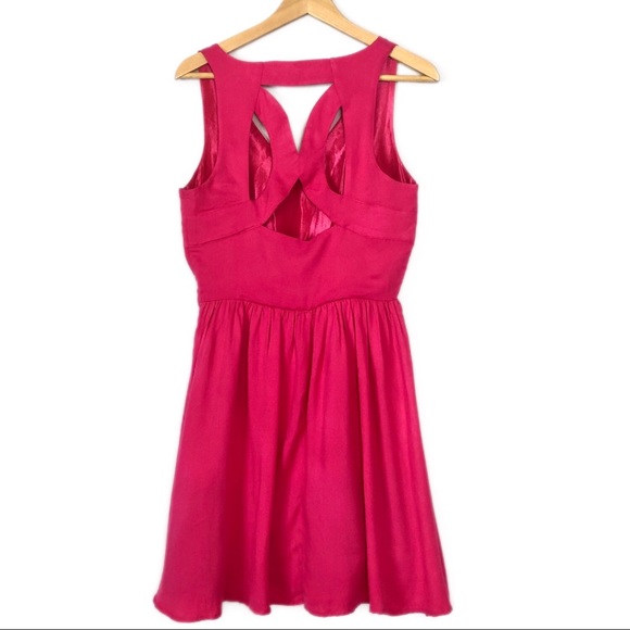 Zunie Pink V-neck Flared Dress with Cutout Back - Picture 2 of 8